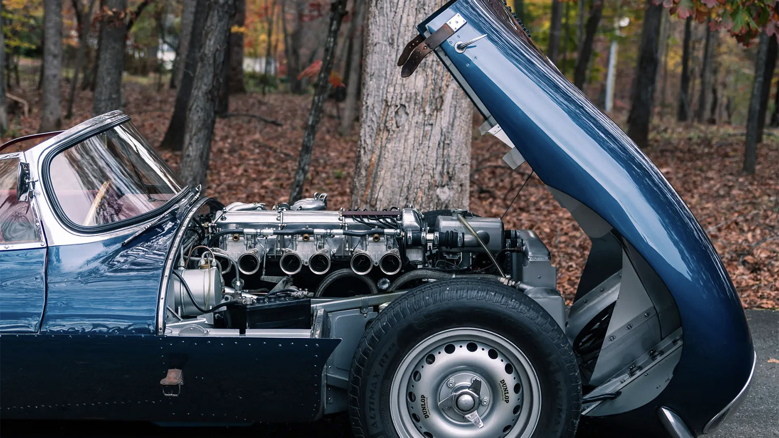 20 classic cars with clamshell hoods Classic & Sports Car